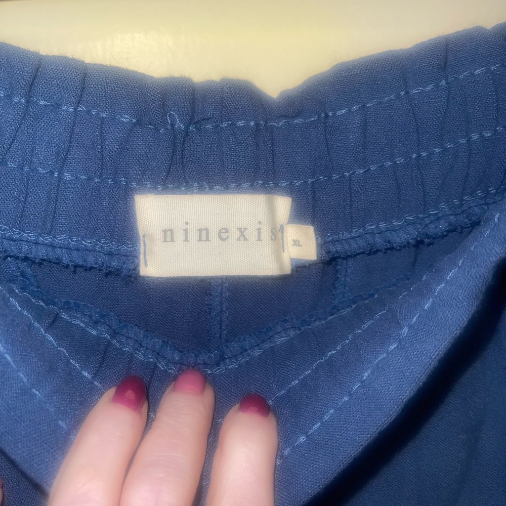 Blue Textured pants
